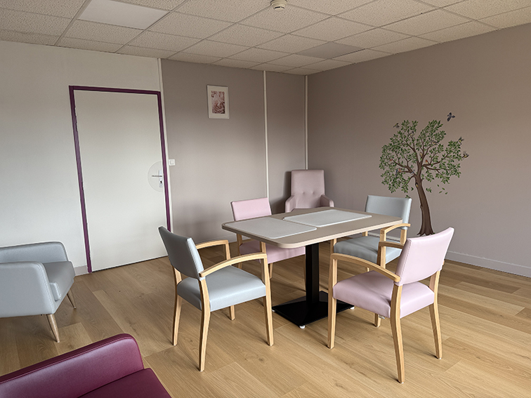 Salon activités Caja